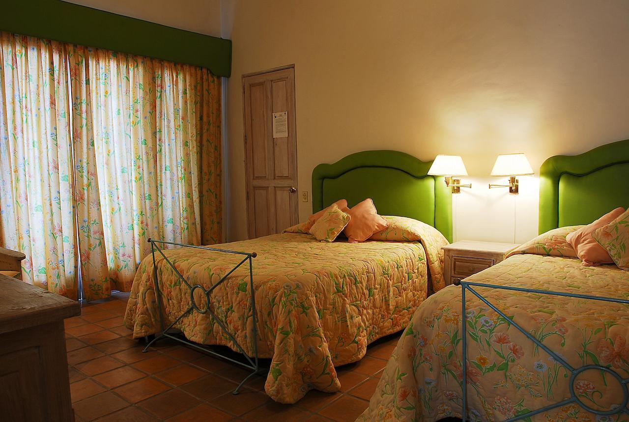 Lake Chapala Inn Phòng bức ảnh